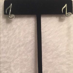 💰Cute musical note post earrings new